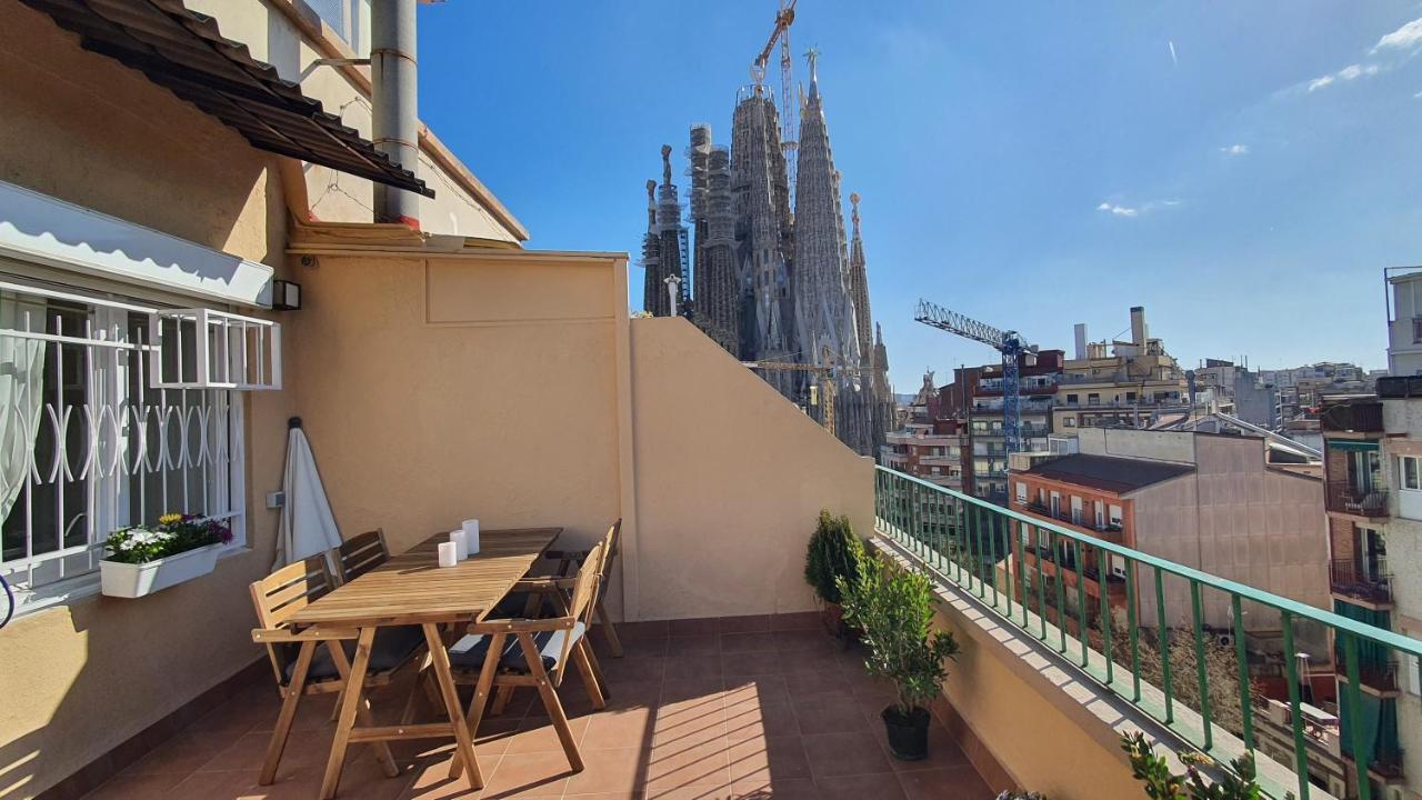 דירות ברצלונה Opening Doors Sagrada Familia מראה חיצוני תמונה
